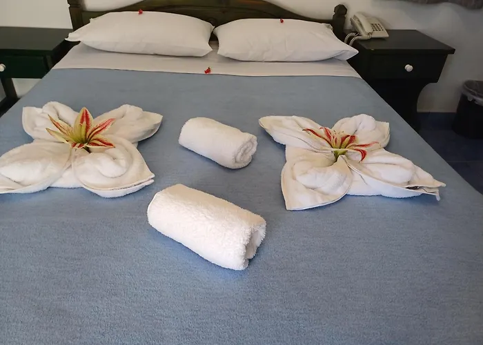 Siroco\'S Rooms And Studios